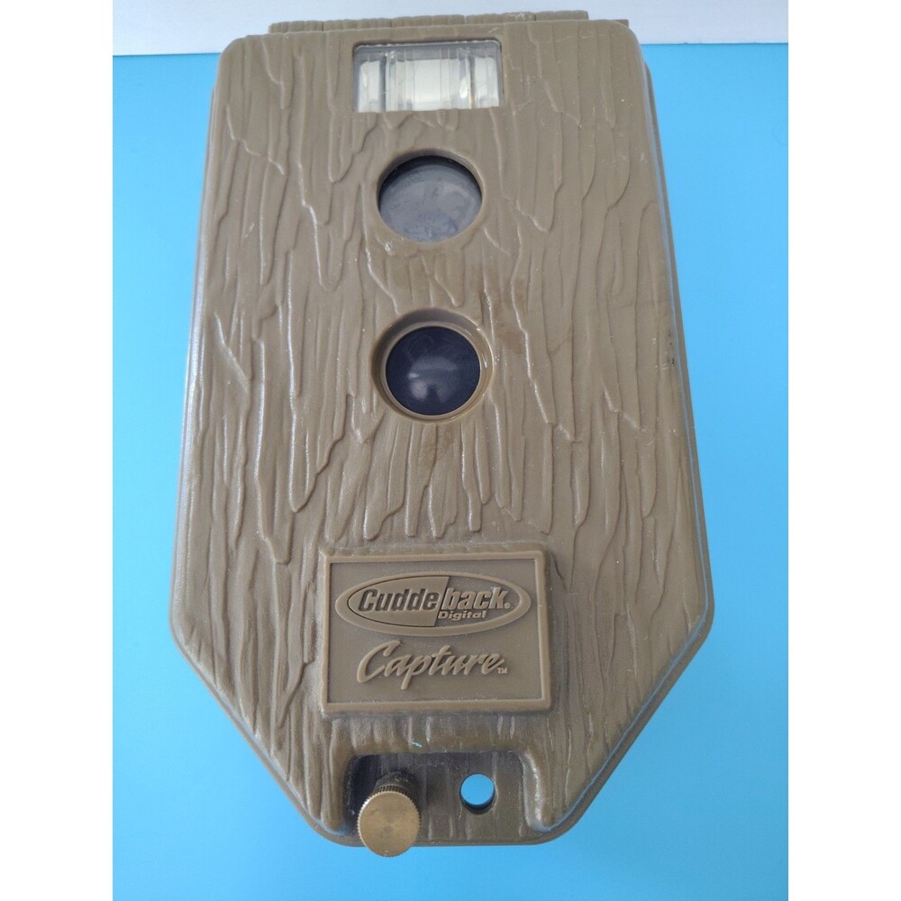 Cuddleback Capture IR Trail Wildlife Game Camera With SD Memory Card (WORKS)